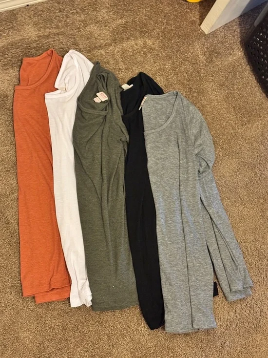 BUNDLE : 5 long-sleeve Ribbed tee's - Cozy Lightweight Top - Picture 3 of 11